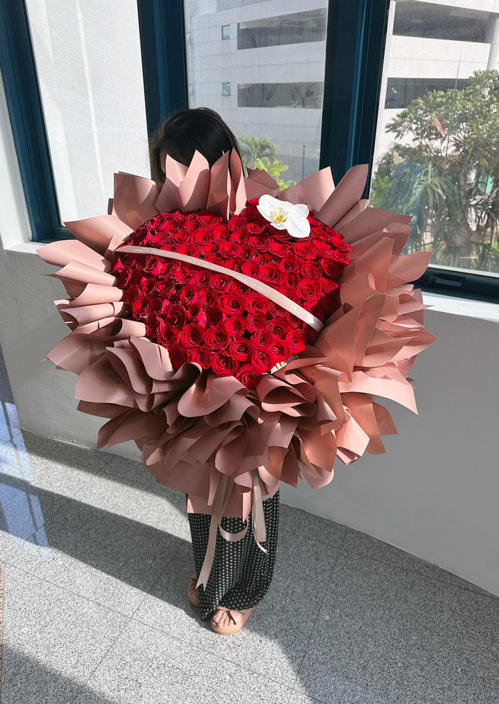 99 Red heart Roses