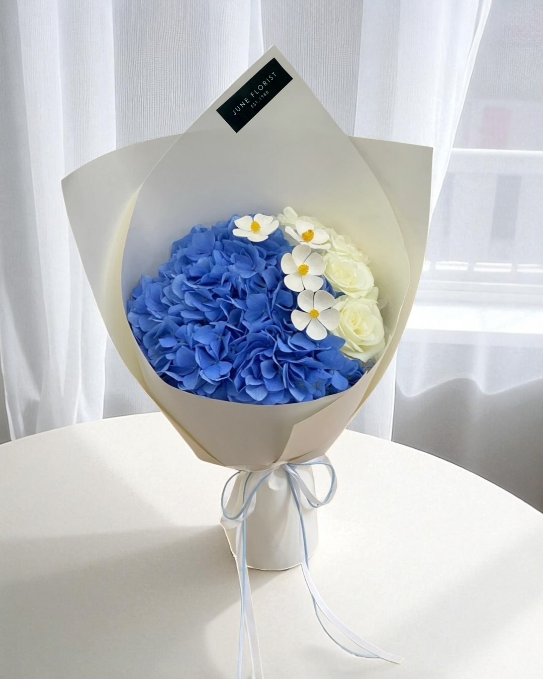 Hydrangeas bouquet 085