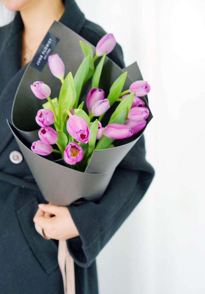 TULIP BOUQUET 050