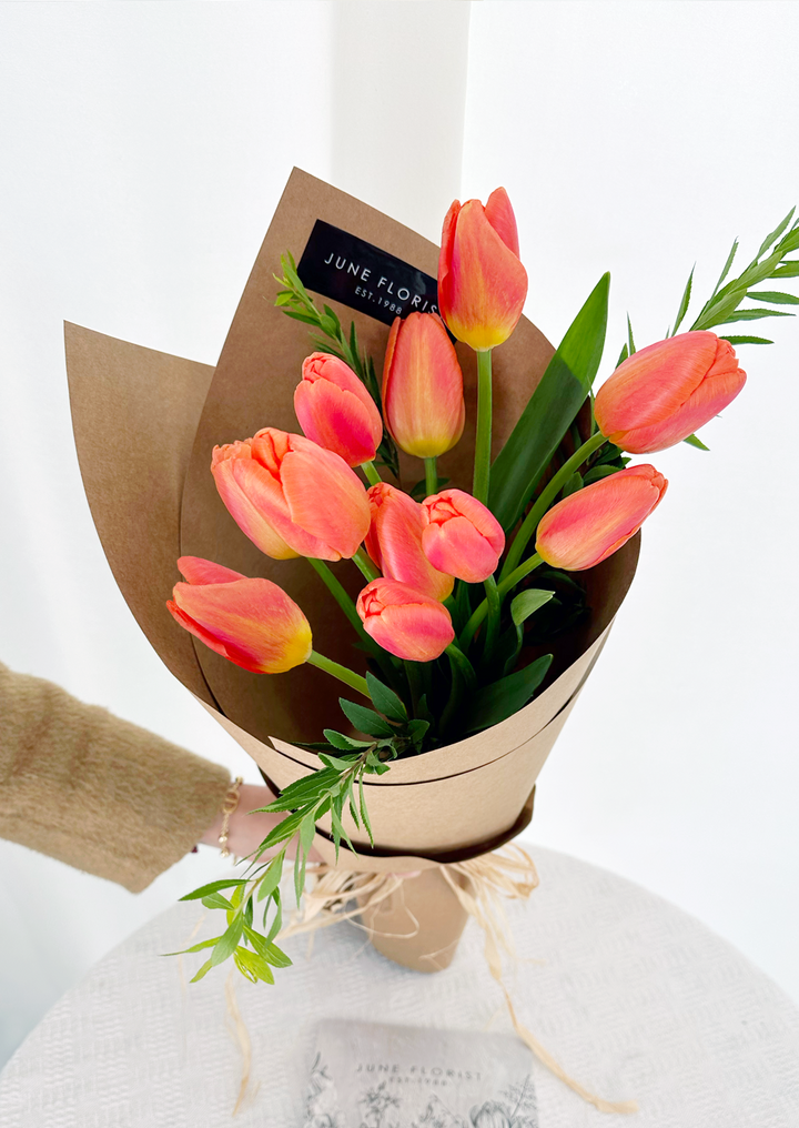 tulips bouquet 058