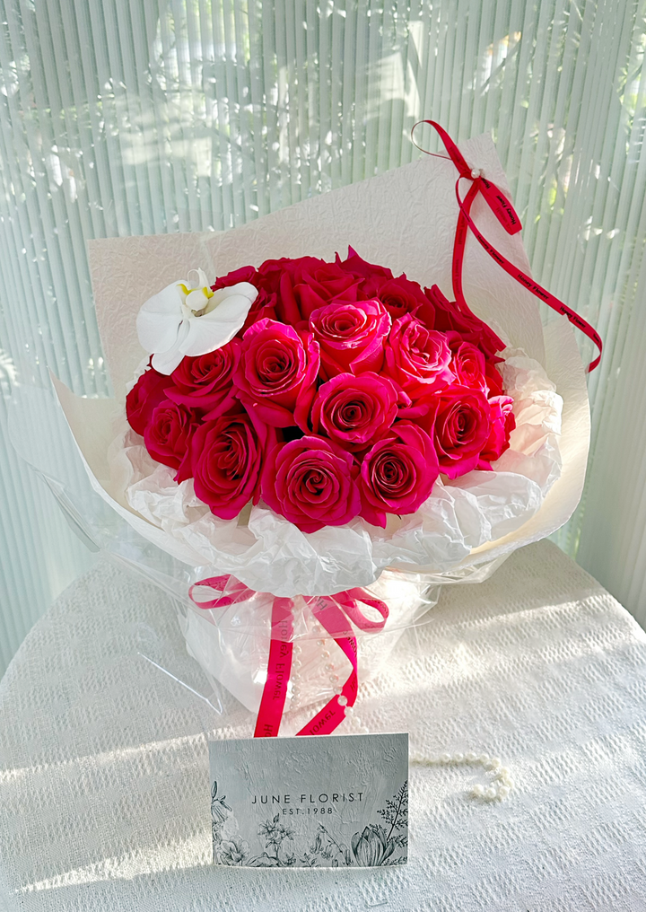 SHOCKING ROSE BOUQUET( Hot pink rose) 065