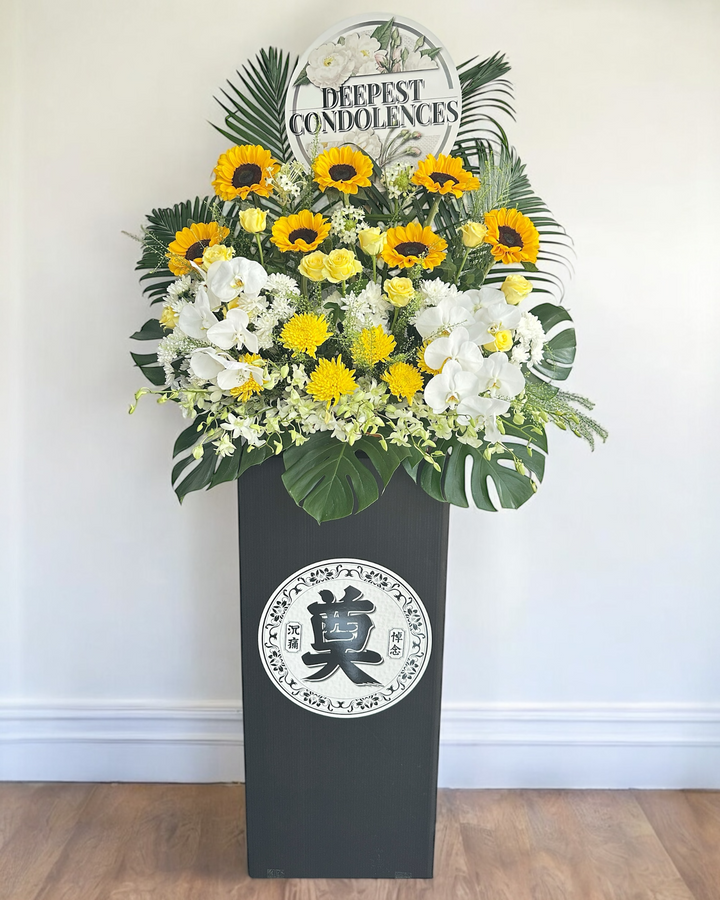 Condolences flower stand 36