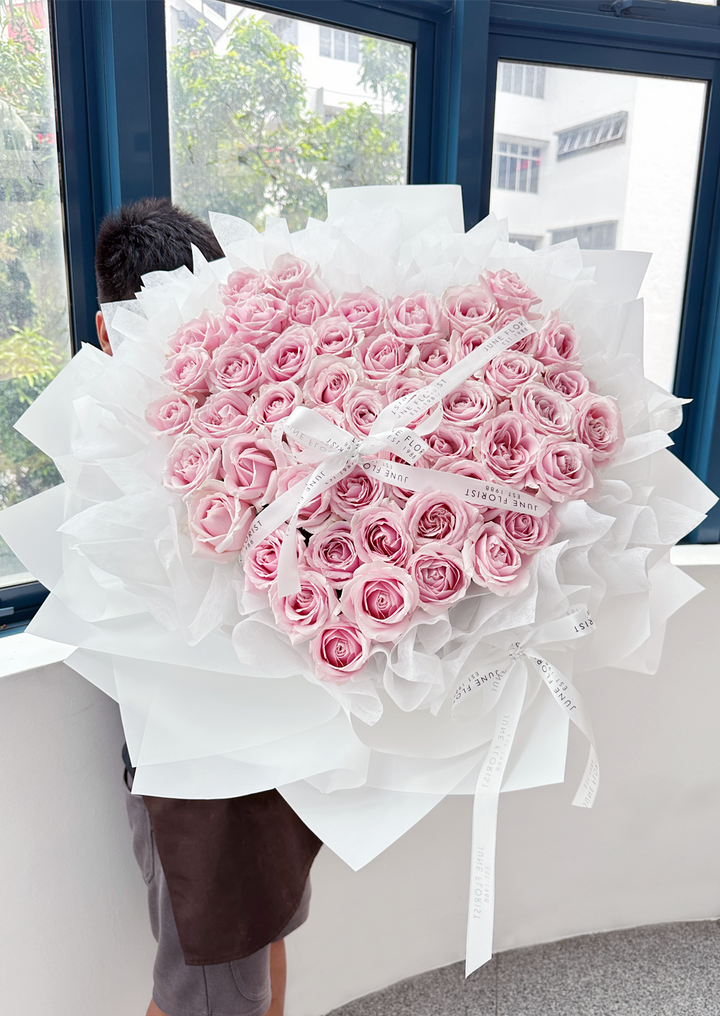 99 Pink heart Roses
