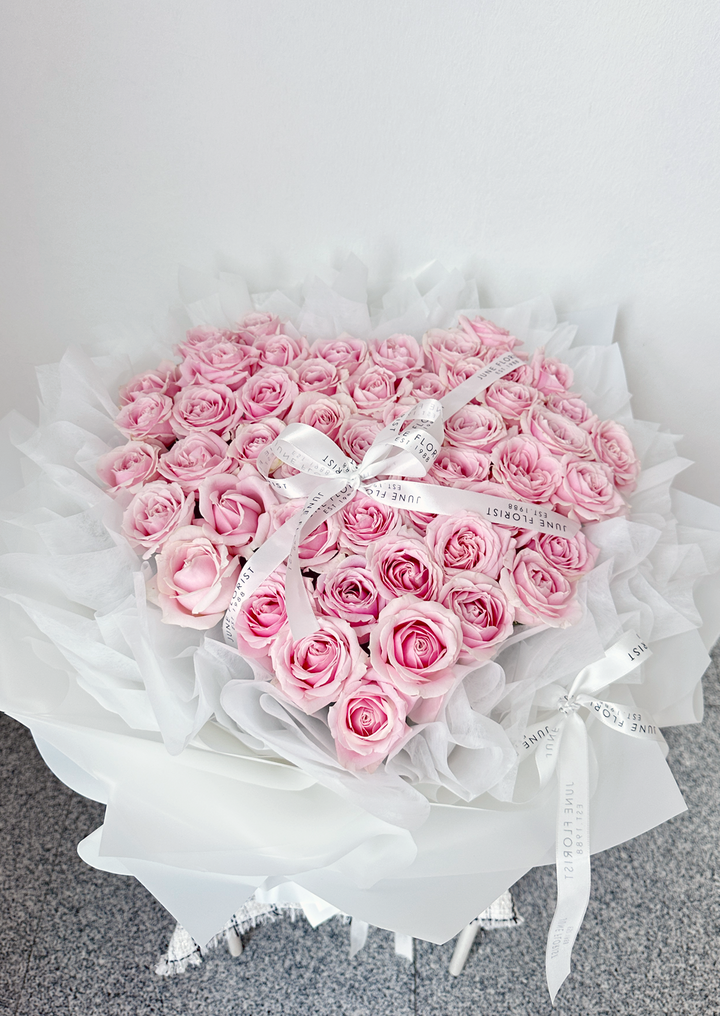 99 Pink heart Roses
