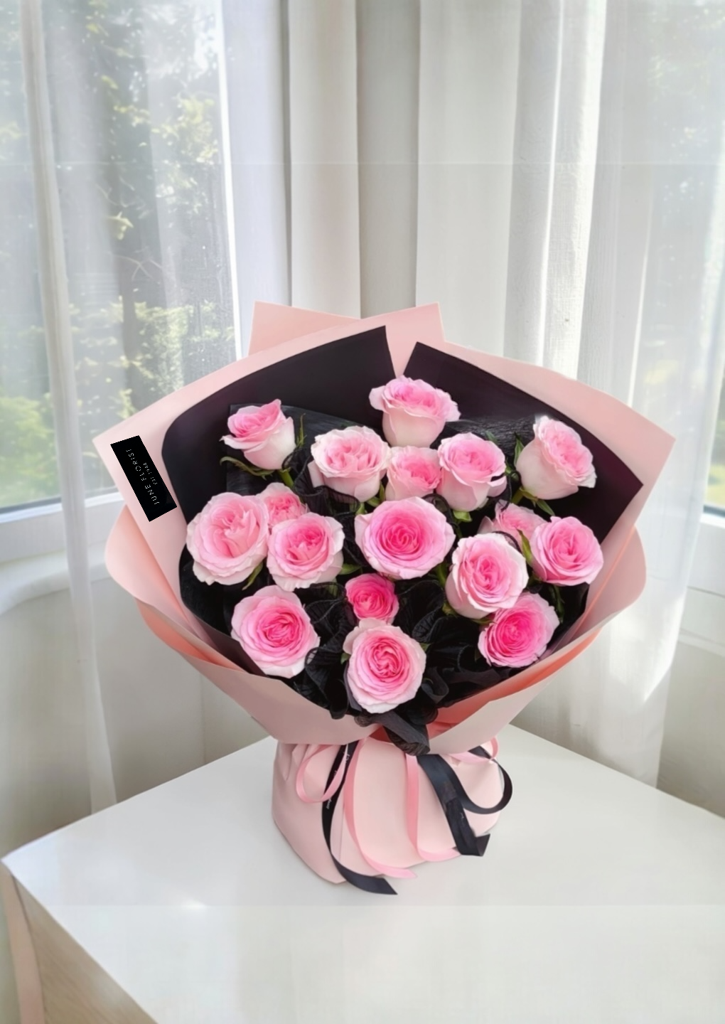Hand bouquet (Austin roses) 101