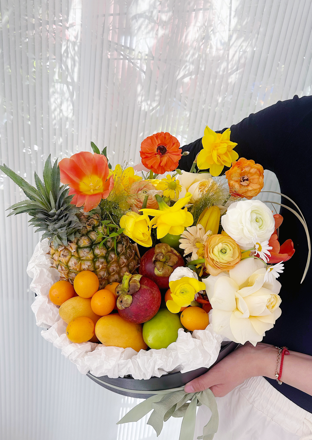 FRUIT HAMPER 011