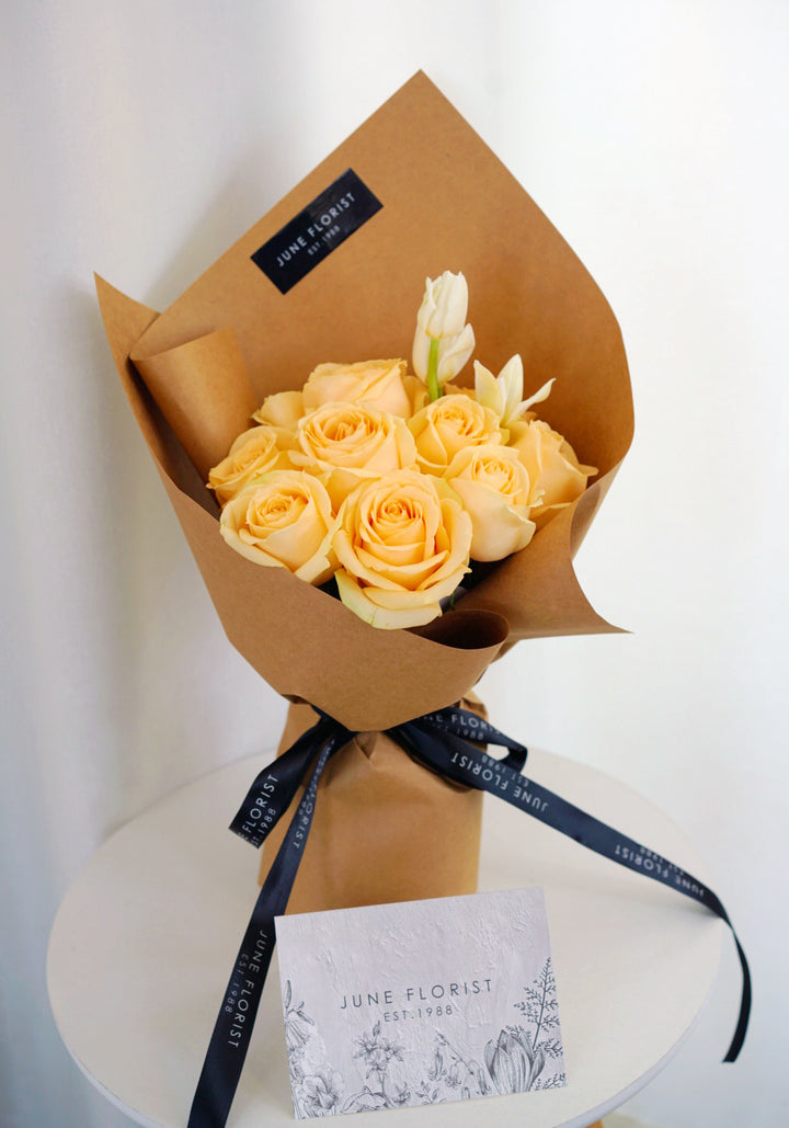 FLOWER BOUQUET(Champagne Rose) 052