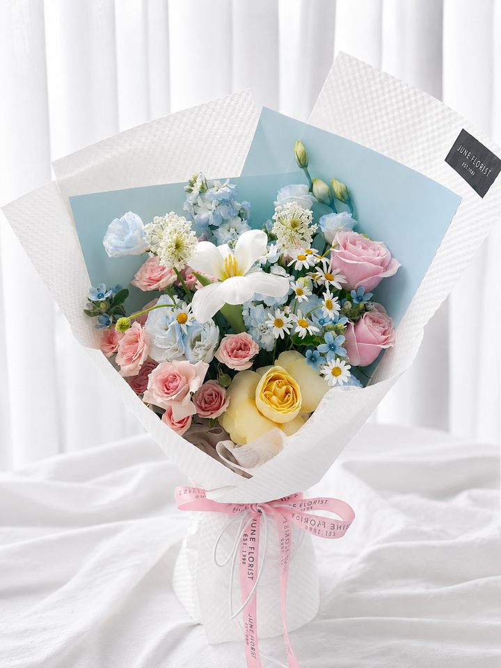 Macaron Romance – Pastel Flower Bouquet