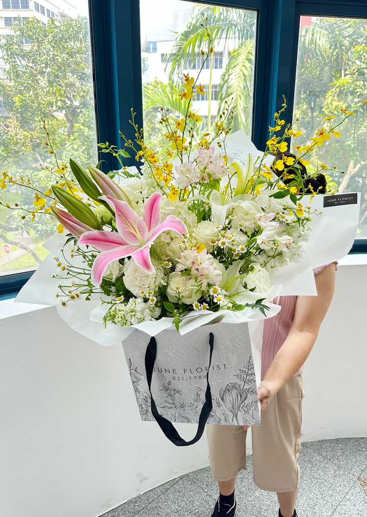 LILY FLOWER BOUQUET 002