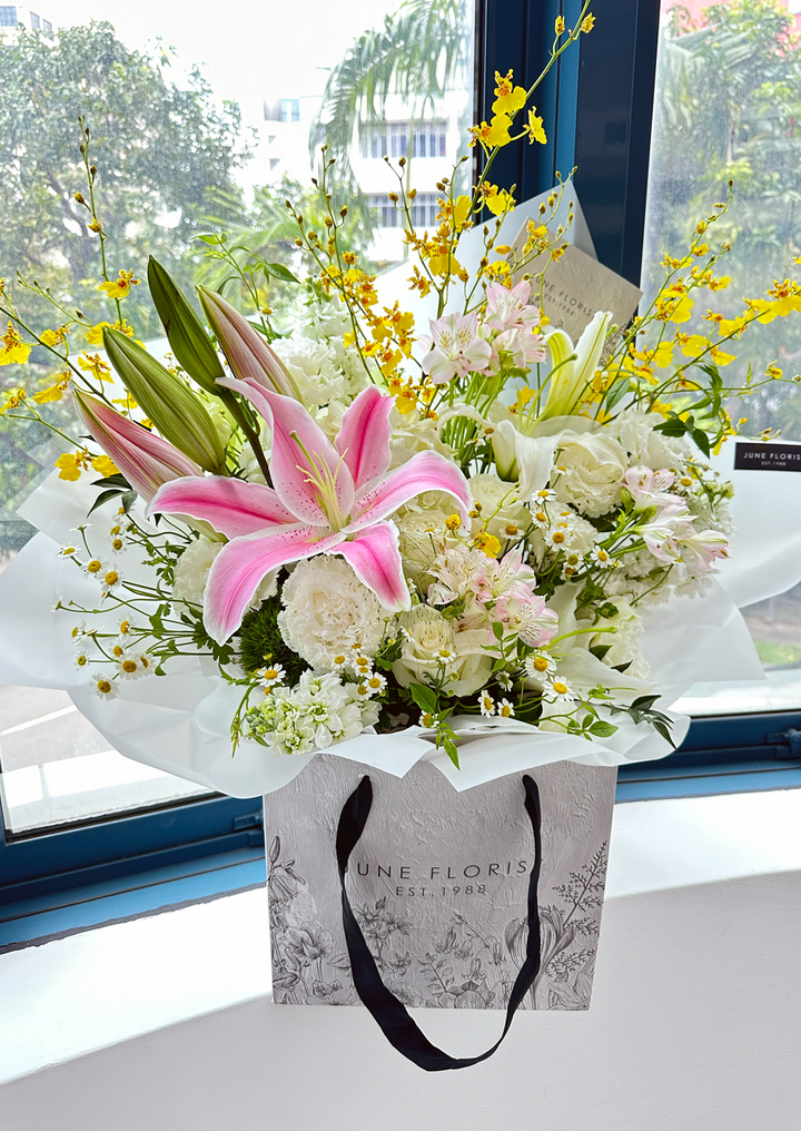 LILY FLOWER BOUQUET 002